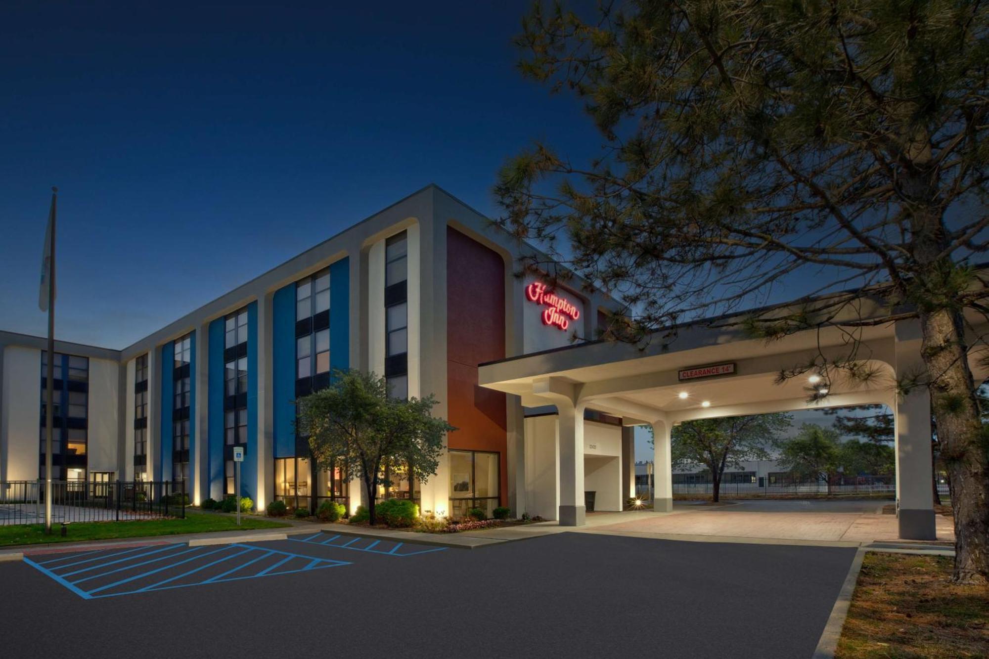 Hampton Inn Detroit Madison Heights South Troy Екстериор снимка