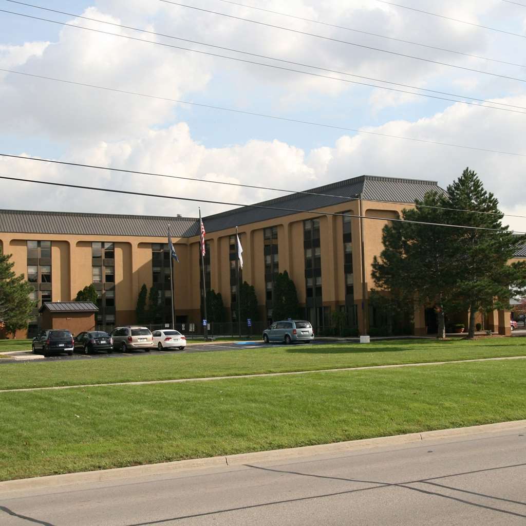 Hampton Inn Detroit Madison Heights South Troy Екстериор снимка